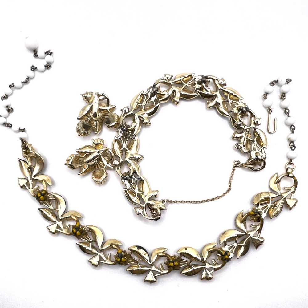 Coro Vintage RARE Black Enamel White Bead Parure Necklace Earrings Bracelet Set - Picture 14 of 16